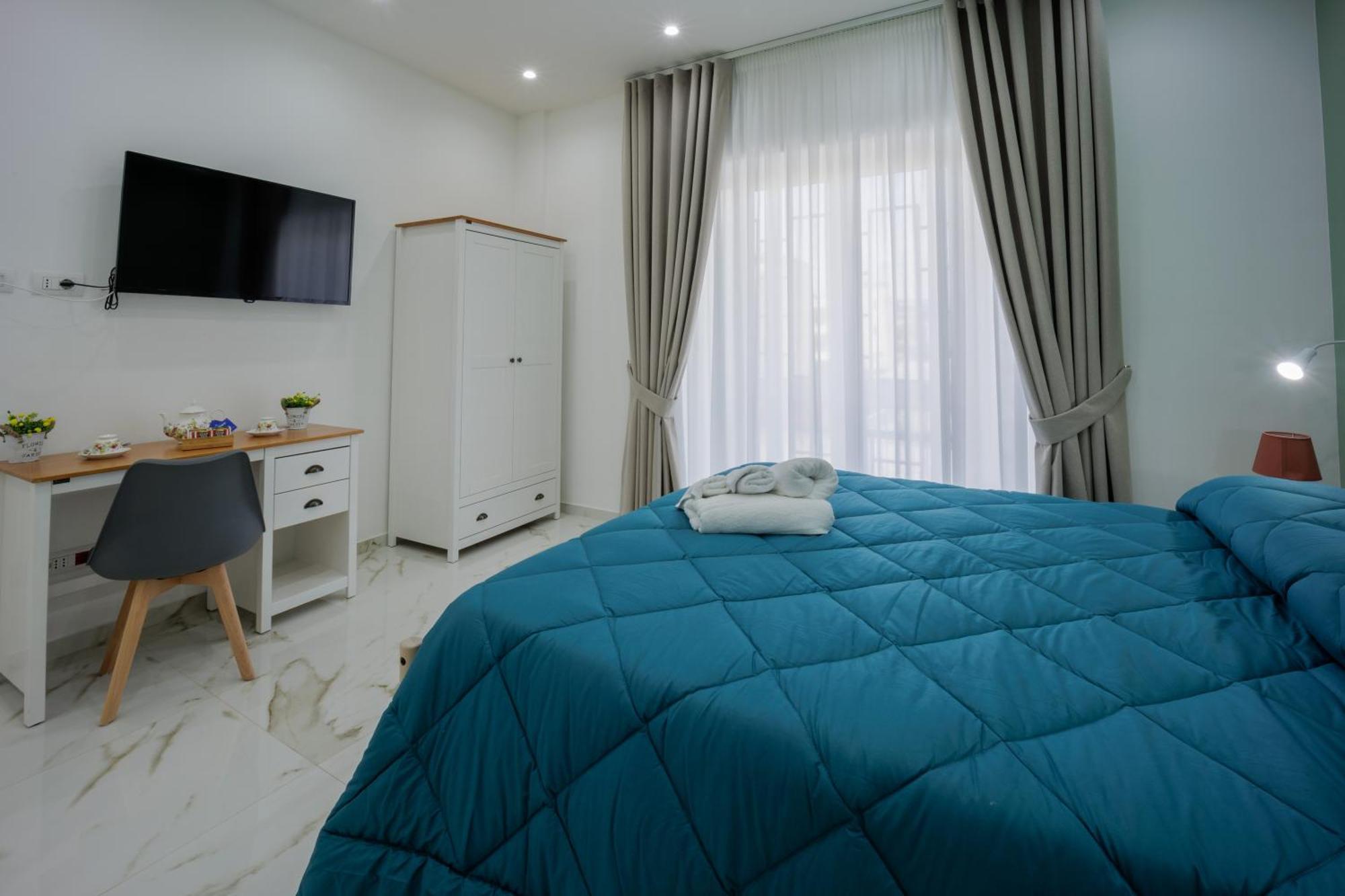 Reddimus Guest House Napoli Esterno foto
